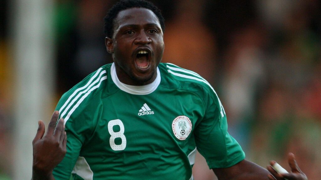 Former Nigeria striker Michael Eneramo dies during match