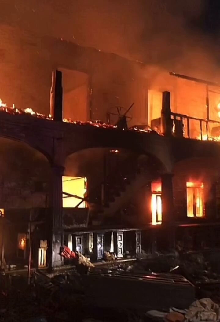 Fire Guts Shops Opposite Central Police Station in Accra