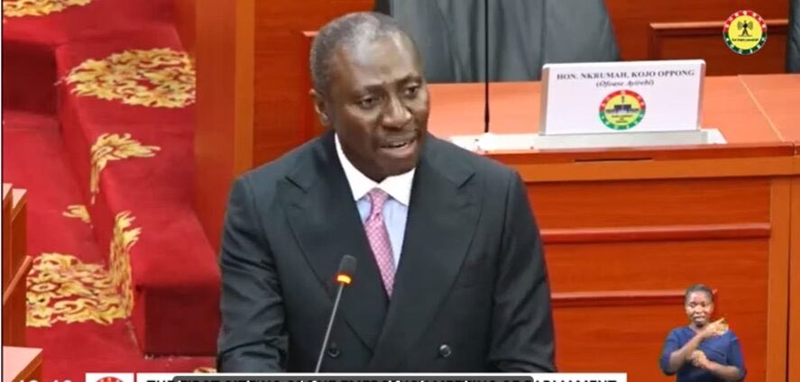 MP Offers Cooperation Amidst Extortion Allegations in Parliament House